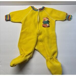 Vintage 1981 Yellow Baby Sleeper / Romper (0-6 Mon) vintage Pajamas (90s)